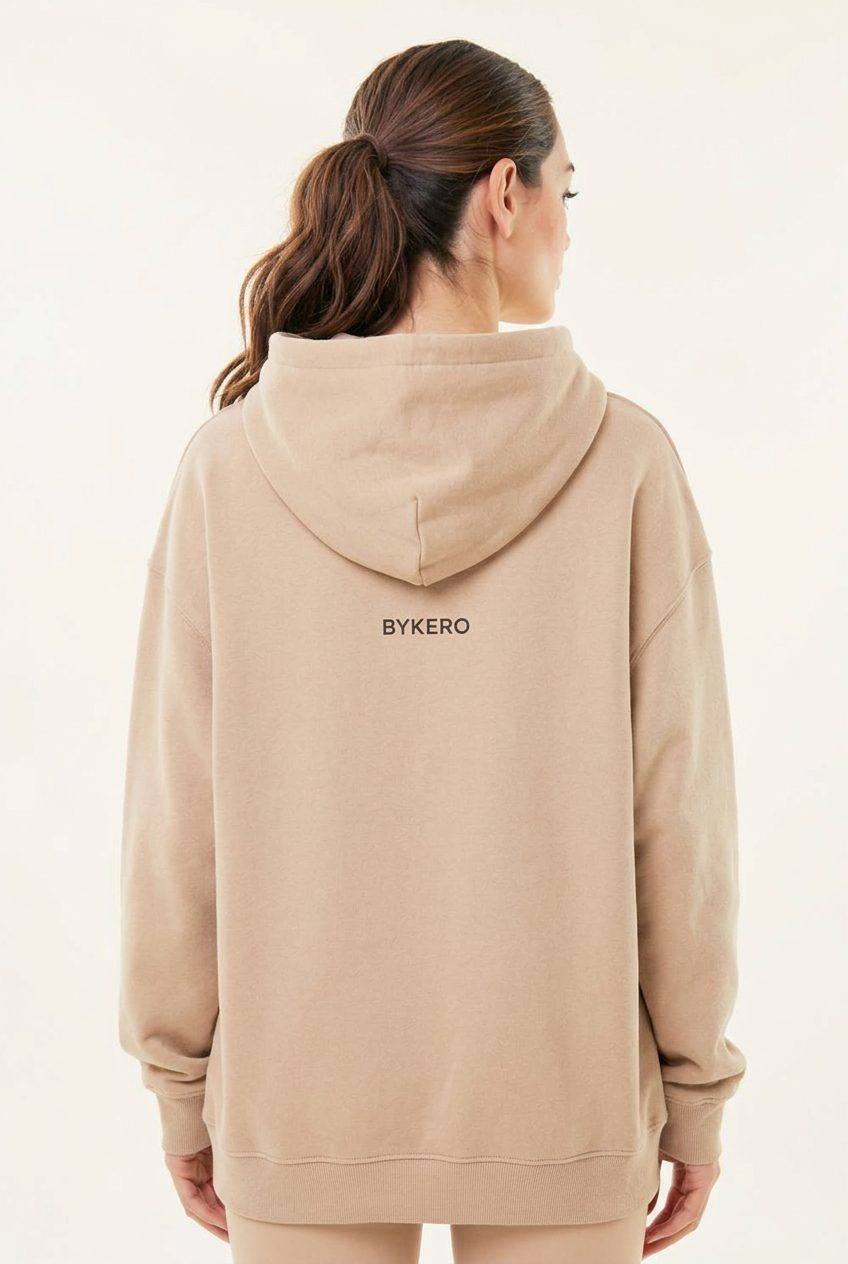 BYKERO ordmärke på plagg — Hoodie · Rygg